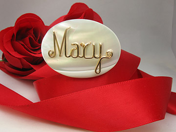 personalized name necklace in wire 