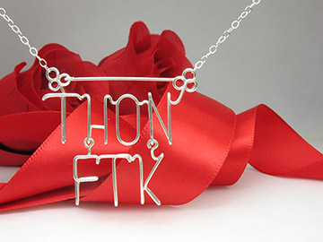 personalized name necklace in wire 