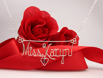 personalized name necklace in wire - birthstone in the heart charm