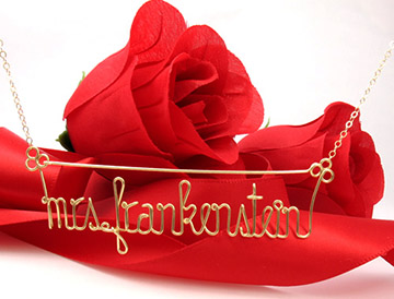 necklace with bar