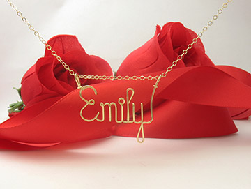 personalized name pin Wire Jewelry