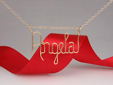 personalized name necklace in wire 