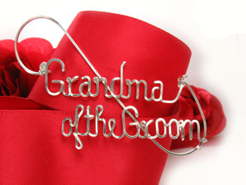 personalized name pin in silver wire