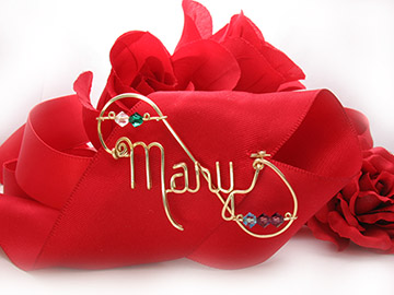 personalized name pin Wire Jewelry