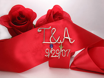 Initial pin with hanging date