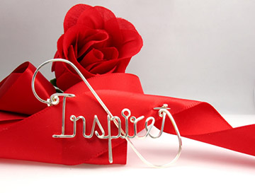 personalized name pin Wire Jewelry
